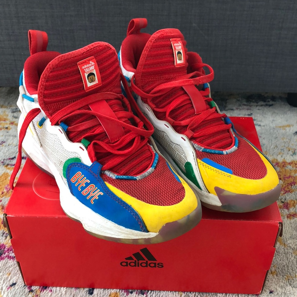 Adidas Dame 7 ExtPly J LEGO boys’ basketball shoes SIZE 6